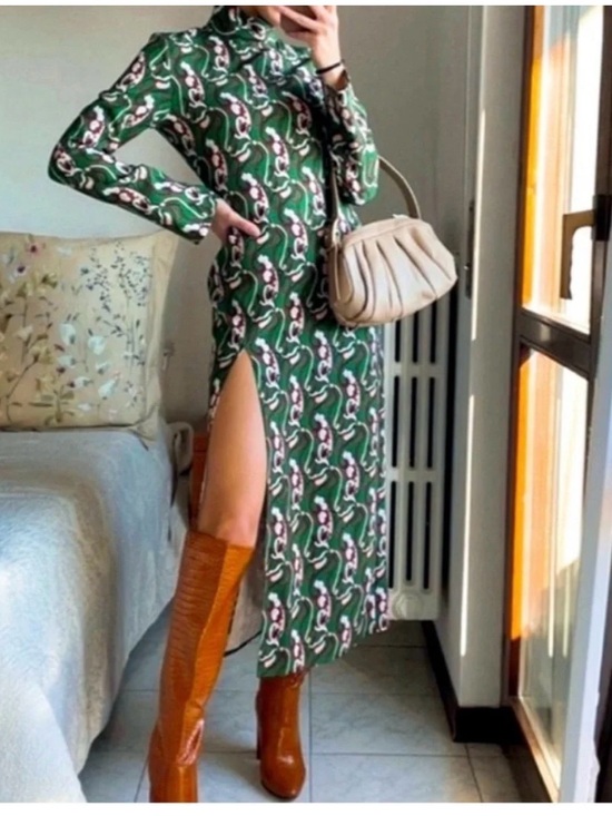 Zara Dresses & Skirts - Zara Green Patterned Long-Sleeve Side-Slit Dress